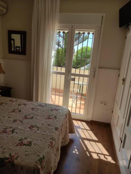 Chalet Con Capacidad Para 8 Personas Chiclana de la Frontera Exterior photo